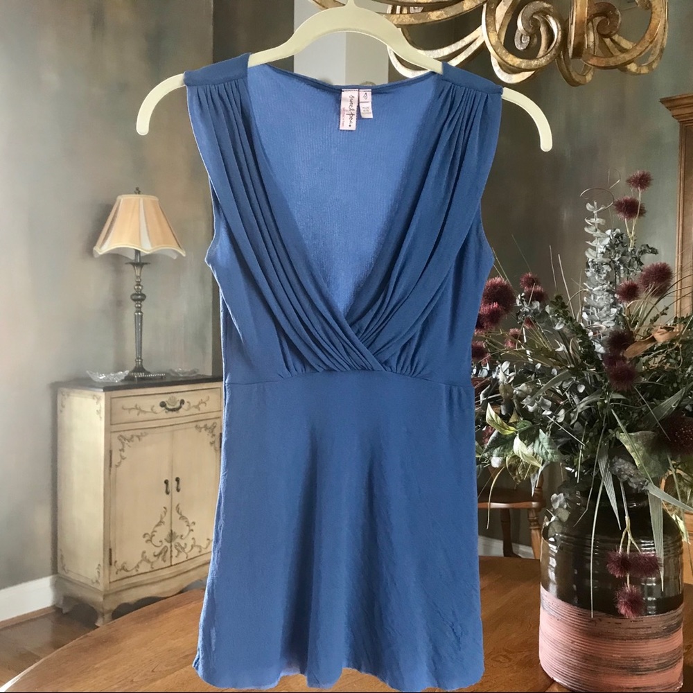 ⭐️5/$25⭐️ Sweet Pea by Stacy Frati Top